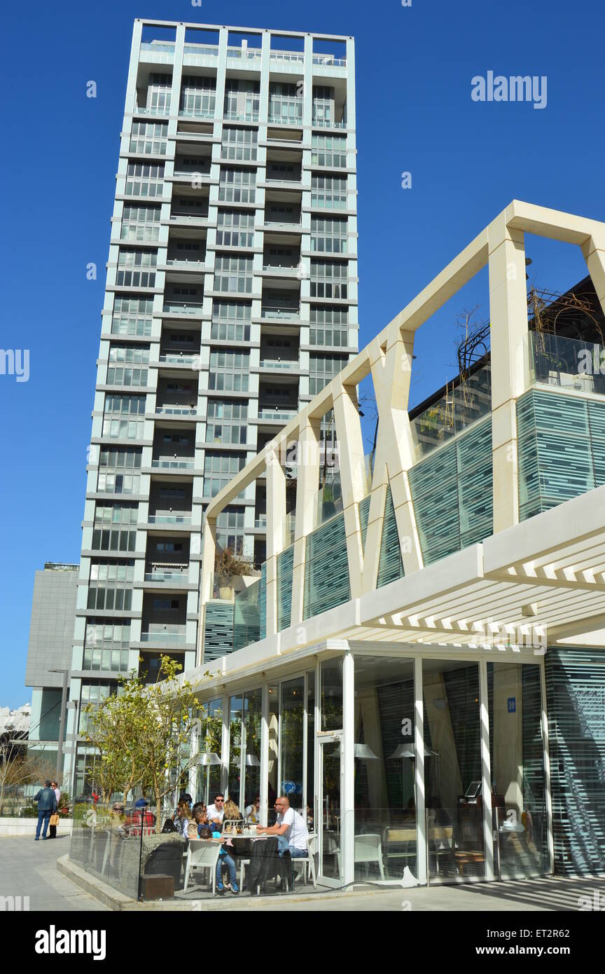 Il lusso moderno alto edificio, Tel Aviv, Israele Foto Stock
