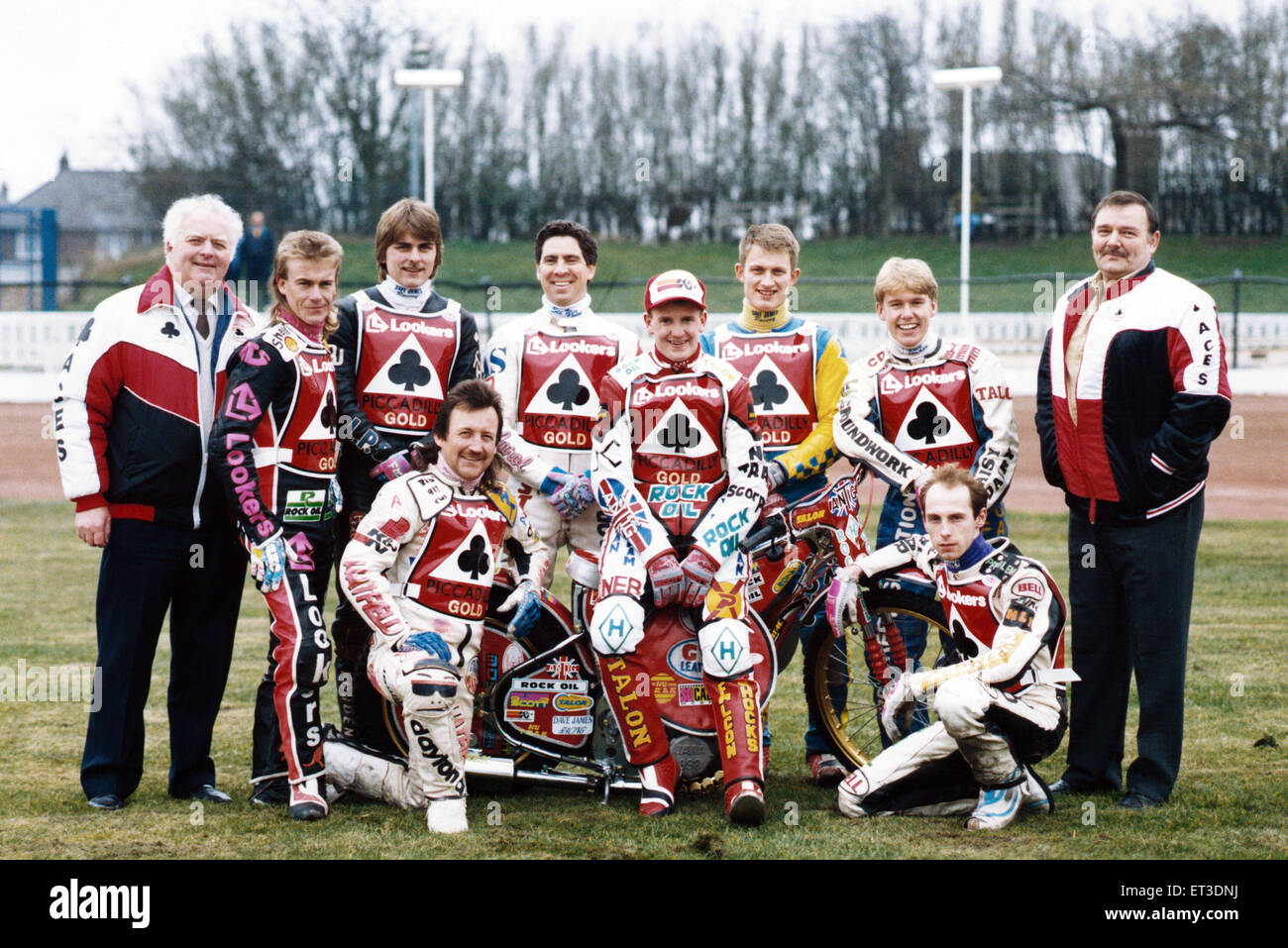 Belle Vue Aces speedway team. Fila posteriore, a sinistra e a destra, Don Perrin, Jason Lyons, Frede Schott, Bobby Ott, Joe schermo, Mike Lushwaite, Carl Stonehewer, John Bose. Parte anteriore sinistra, Shawn Moran, anteriore destra, Shawn Venables. Il 5 marzo 1993. Foto Stock