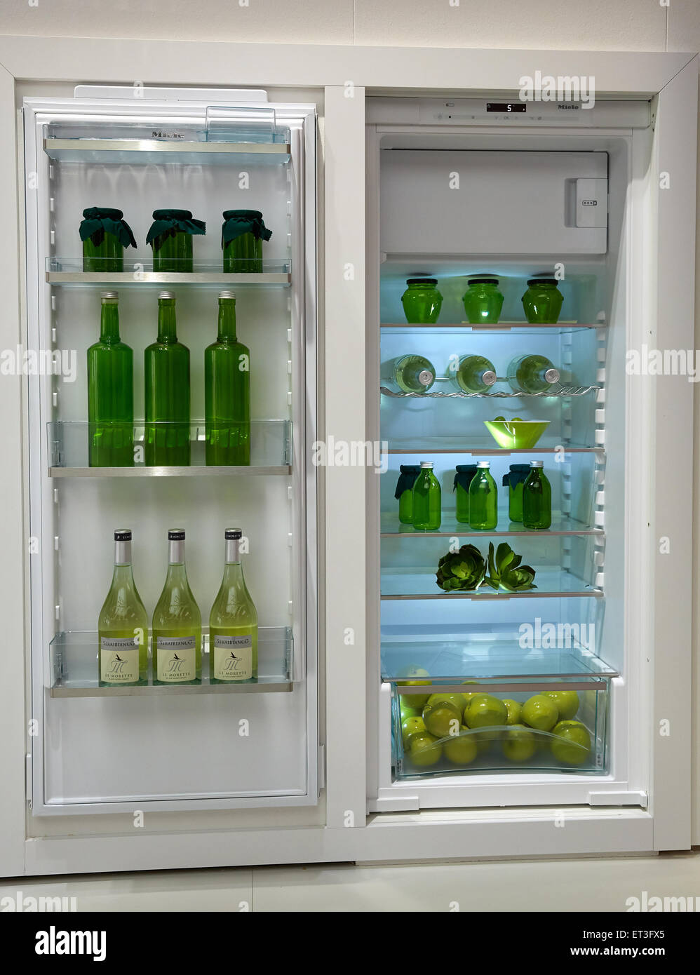 Berlino, Germania, frigorifero e congelatore modello a IFA 2014 Foto Stock
