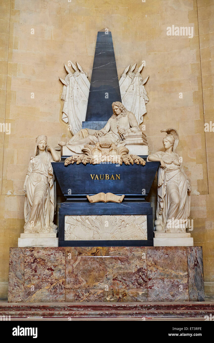 Francia, Parigi, Les Invalides, Saint-Louis des Invalides cattedrale, Vauban tomba Foto Stock
