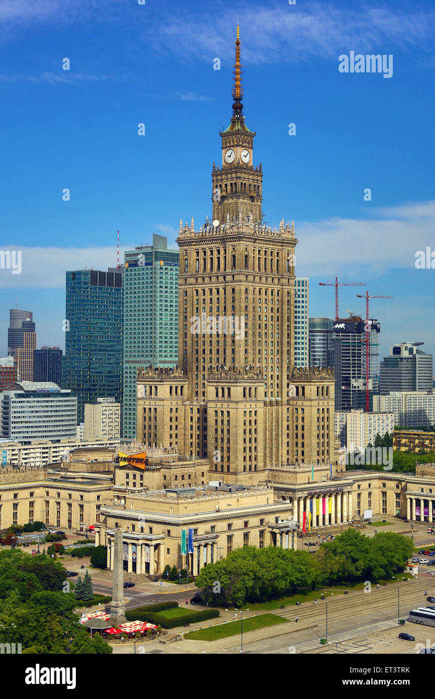 Palazzo della Cultura e della scienza a Varsavia, Polonia - Esempio di architettura stalinista Foto Stock