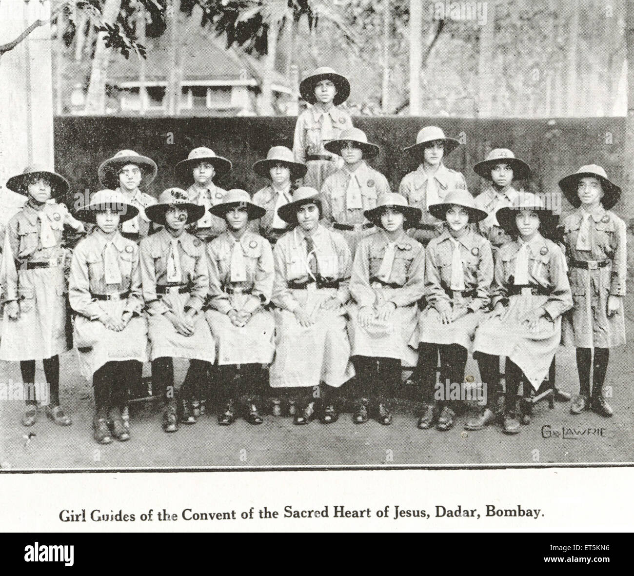 Comunità cattolica ; guide per ragazze ; Sacred Hearts of Jesus Convent ; Dadar ; Bombay ; Mumbai ; Maharashtra ; India ; Asia ; Asia ; indiano Foto Stock