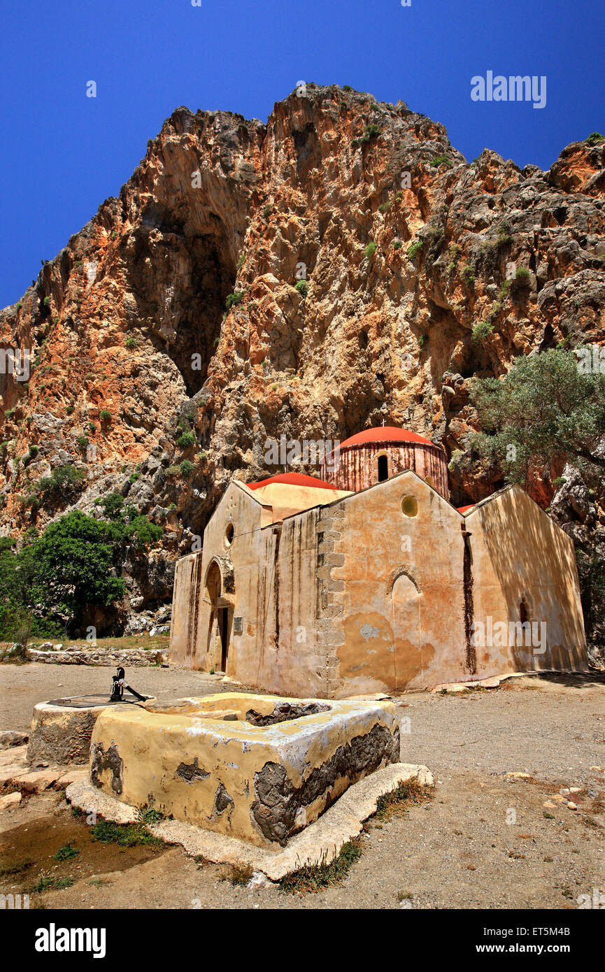 La chiesa di Aghios Antonios in Agiofarago ("Santo Canyon'), monti Asterousia, Heraklion, Cretet Island, Grecia Foto Stock