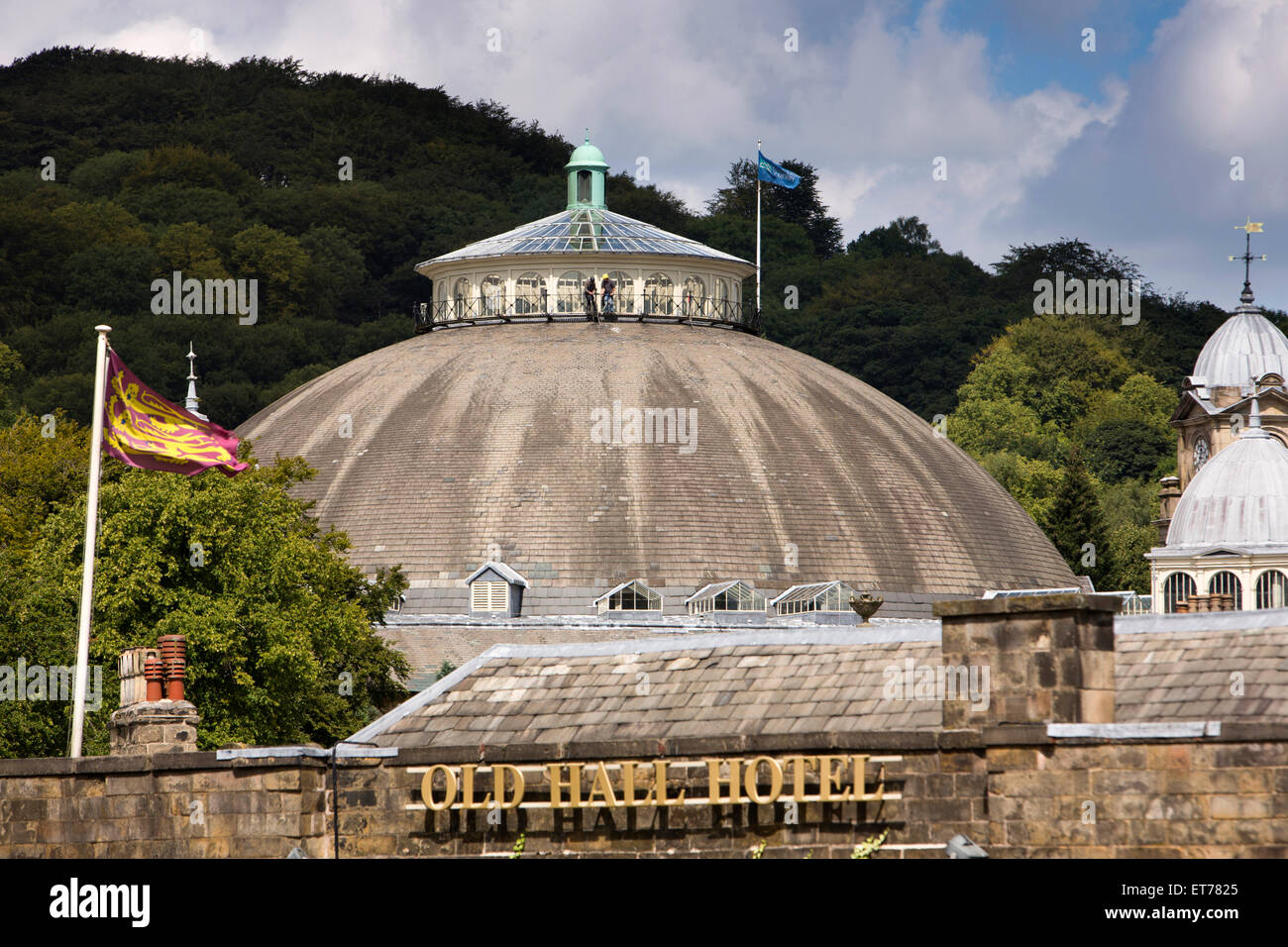 Regno Unito, Inghilterra, Derbyshire, Buxton, il l'università: alcuni dati statistici di Derby la cupola che si eleva al di sopra dello skyline della città Foto Stock