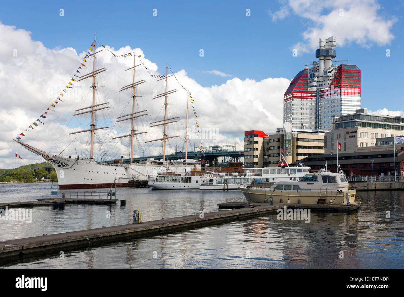 Imbarcazione a vela in porto, Lilla Bommen o il rossetto, Göteborg, Svezia Foto Stock