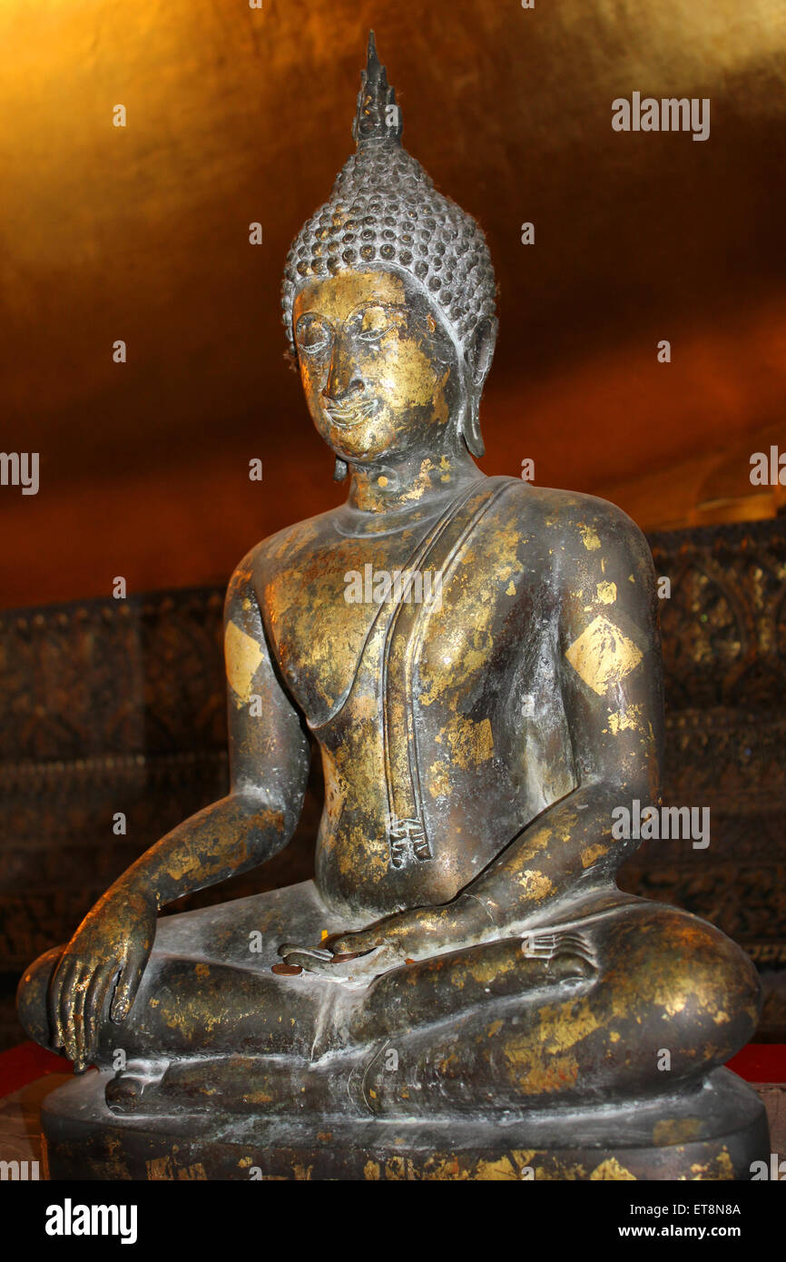 Statua di Buddha nel Wat Pho tempio, Thailandia Foto Stock
