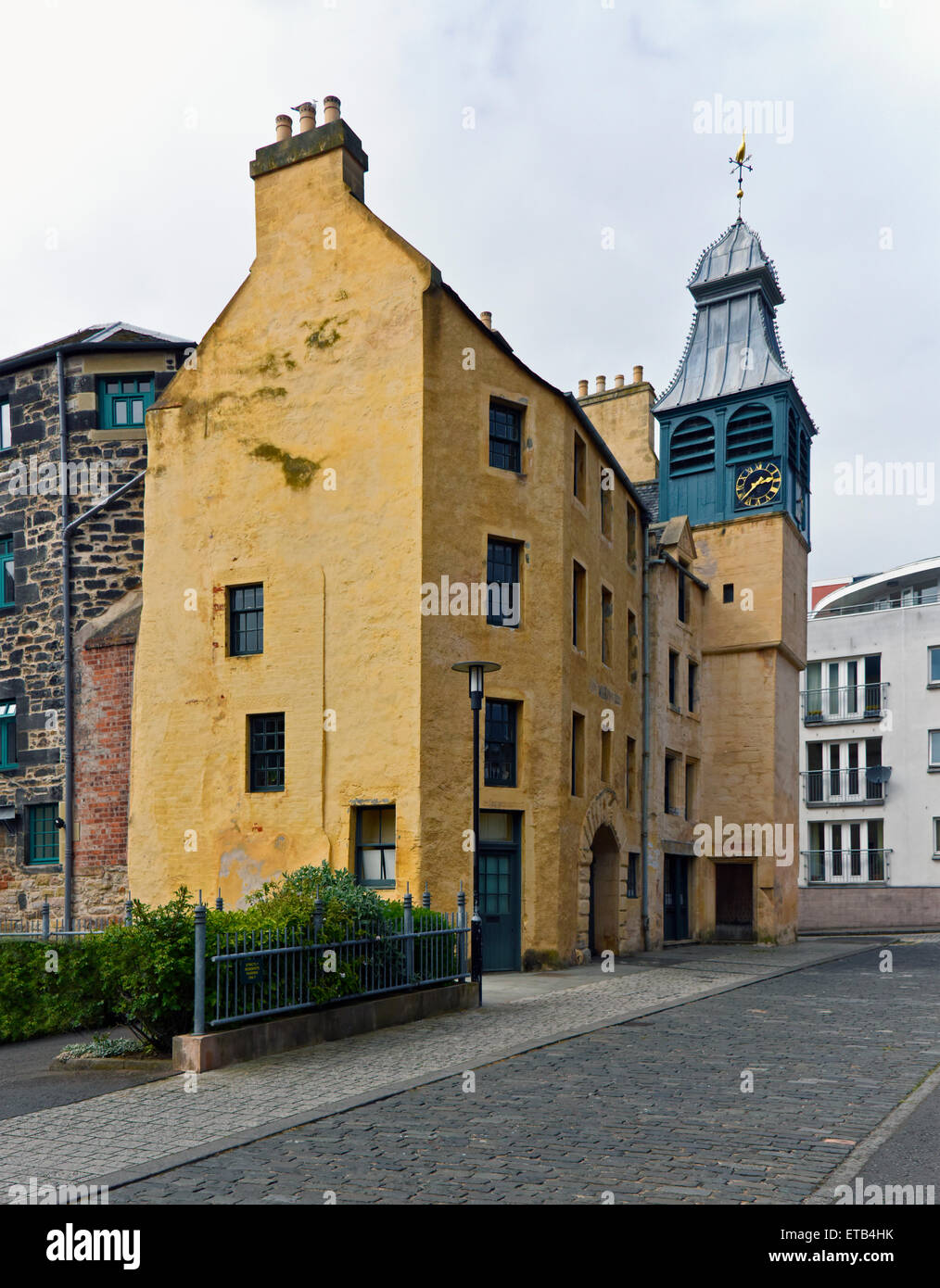 Il Quayside Mills. Il Quayside Street, Leith, Edimburgo, Scozia, Regno Unito, Europa. Foto Stock