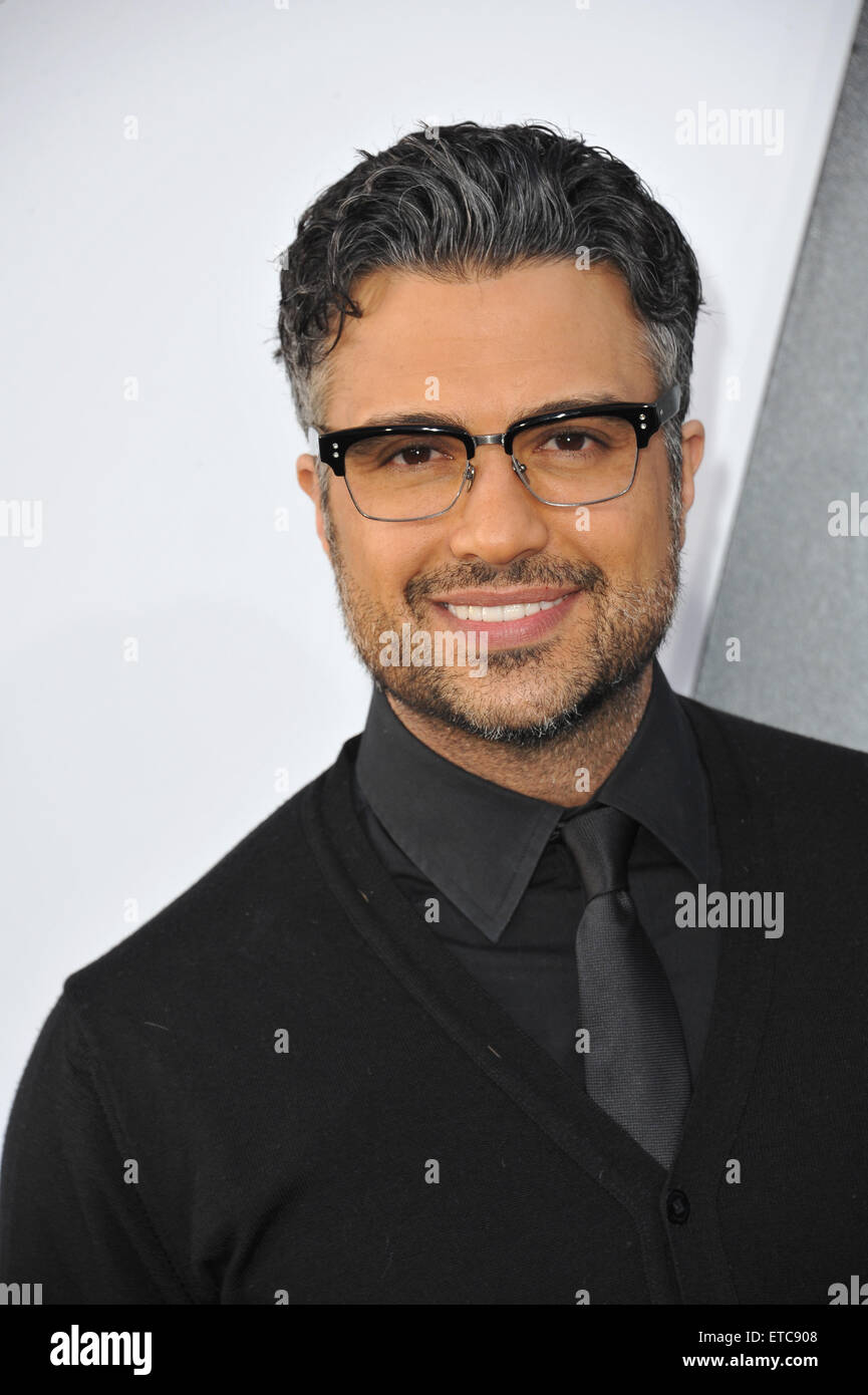 LOS ANGELES, CA - Aprile 1, 2015: Jaime Camil presso la prima mondiale di "Furious 7' a TCL Chinese Theatre, Hollywood. Foto Stock