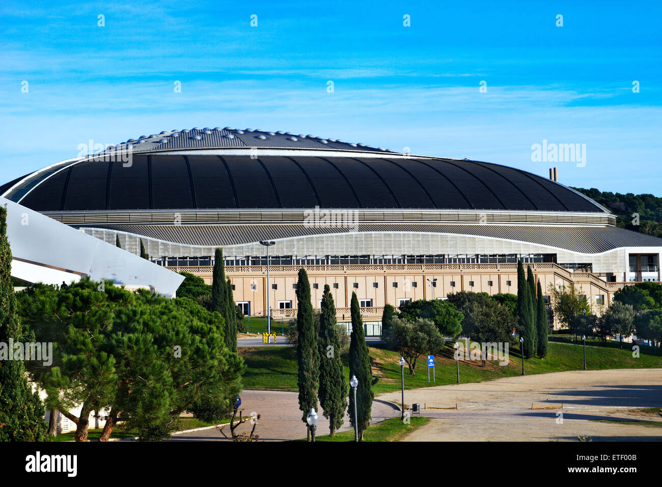Palau Sant Jordi (1990), da Arata Isozaki. Barcellona. Foto Stock