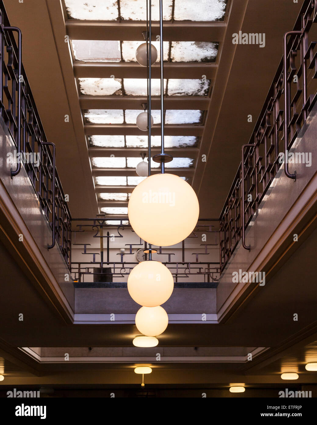Art Deco atrium in Hornsey Town Hall di Londra, Regno Unito Foto Stock