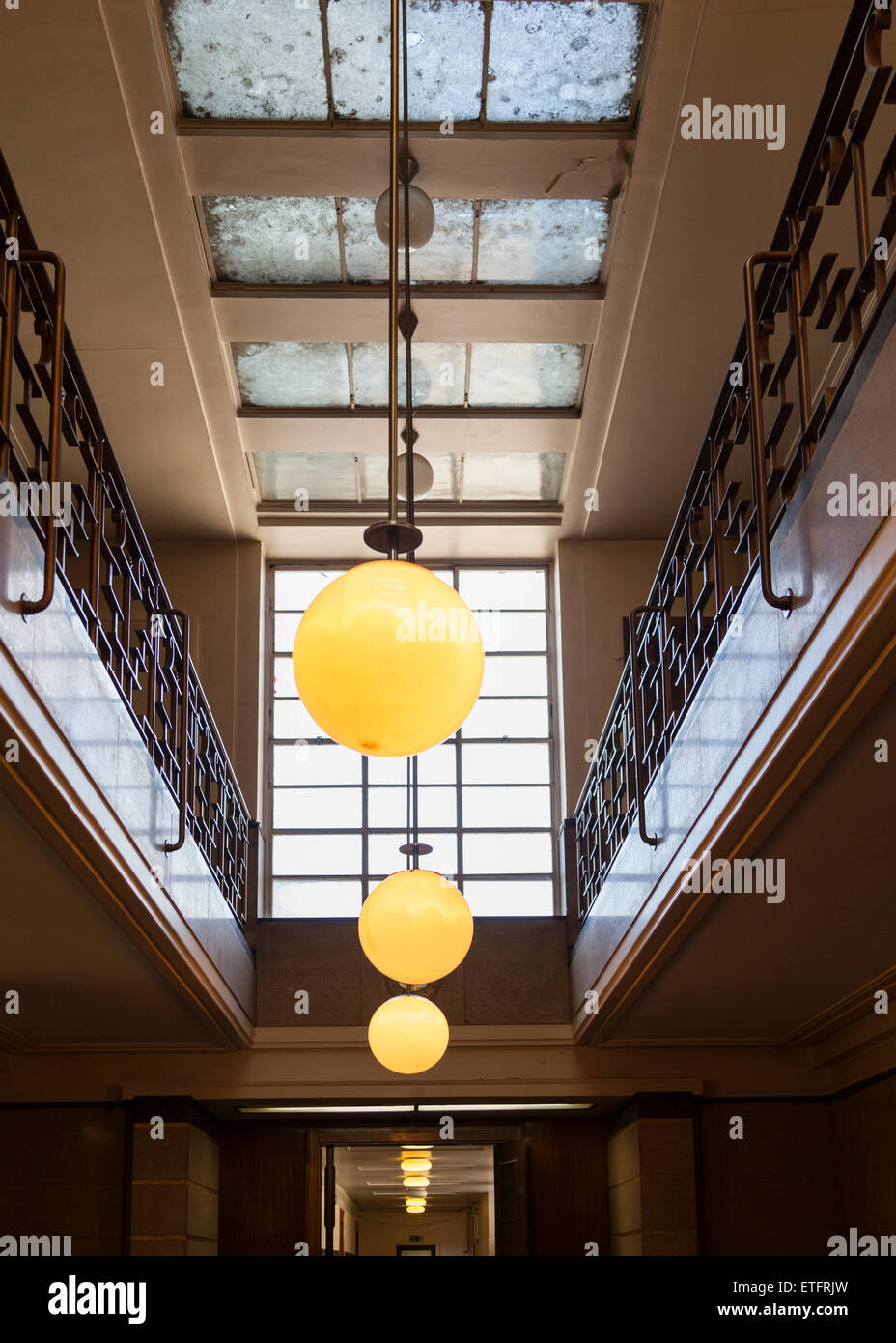 Art Deco atrium in Hornsey Town Hall di Londra, Regno Unito Foto Stock
