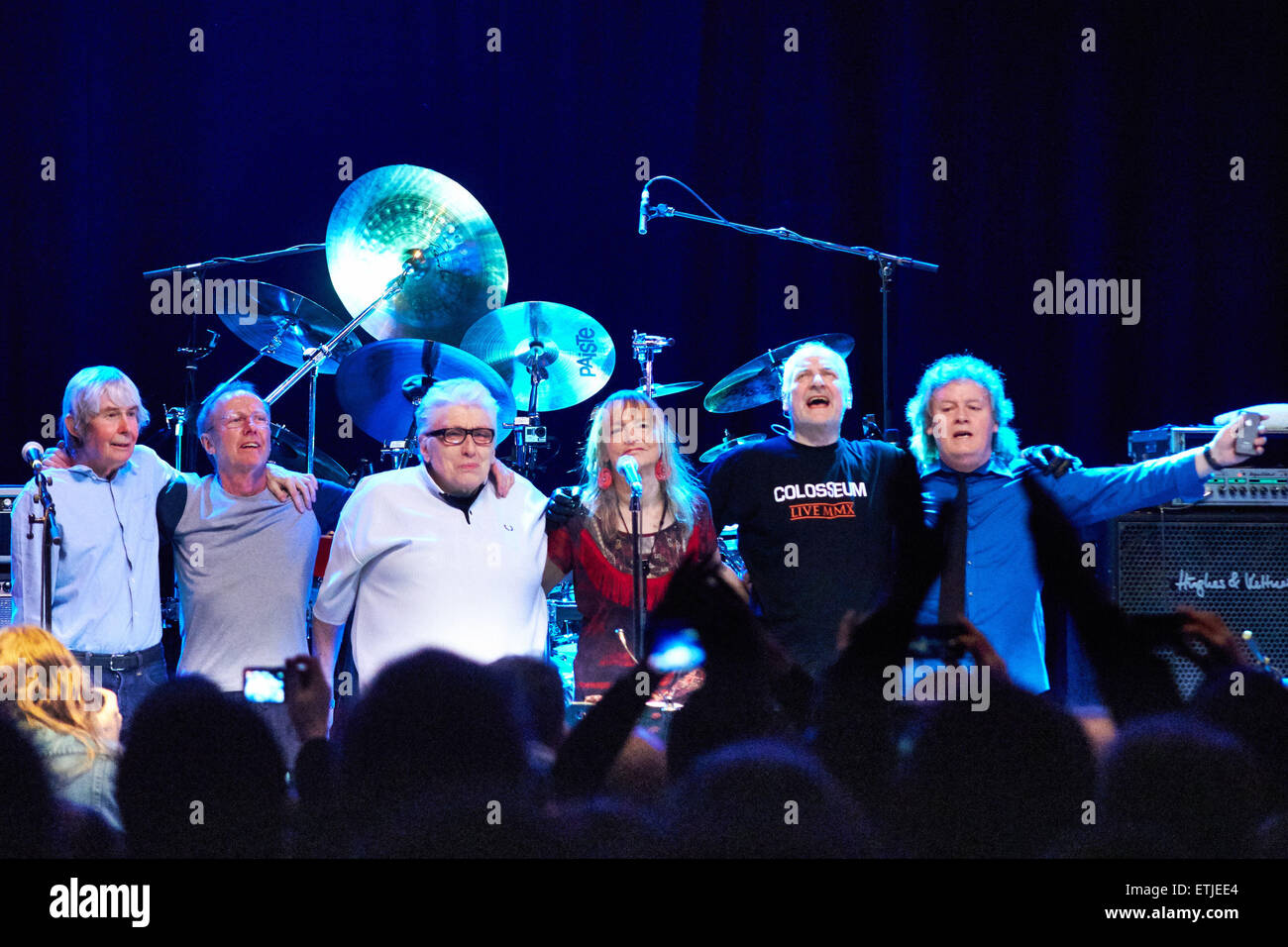 Jazz-rock band Colosseo eseguire il loro ultimo mai show tenutosi presso l'O2 Shepherd's Bush Empire con: Dave Greenslade, Dave 'Clem Clempson", Chris Farlowe, Barbara Thompson, Jon Hiseman, Mark Clarke dove: Londra, Regno Unito quando: 28 Feb 2015 Credit: WENN.com Foto Stock