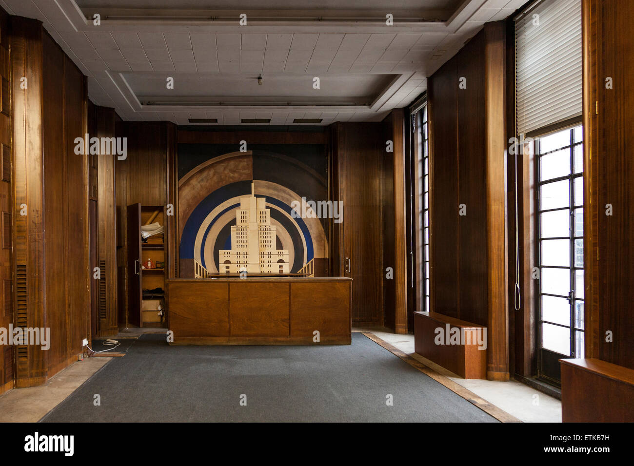 Art Deco sala riunioni in Hornsey Town Hall, Crouch End, London, Regno Unito Foto Stock