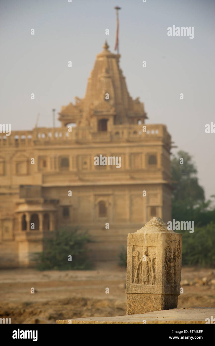 Tempio Jain, Amar Sagar, Lodurva, vicino a Jaisalmer, Rajasthan, India Foto Stock