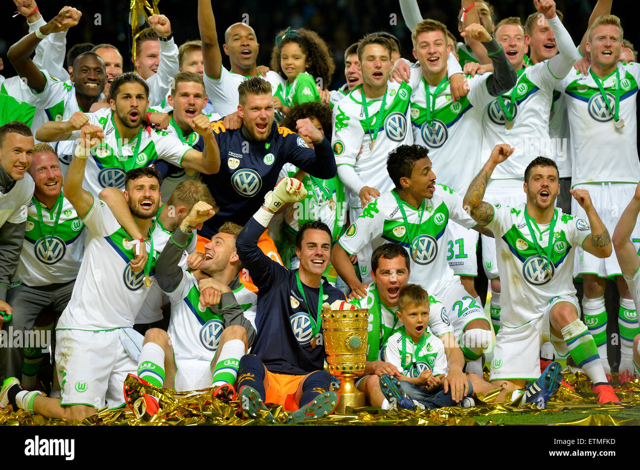 Foto del team di Wolfsburg, 2015 Coppa Tedesca vincitori, Stadio Olimpico di Berlino, Germania Foto Stock