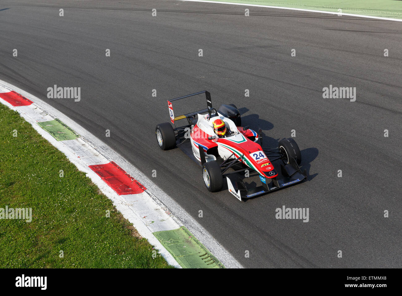 Monza, Italia - 30 Maggio 2015: Dallara F312 - Mercedes del Prema Powerteam, pilotato Brandon Maisano durante il campionato FIA di Formula 3 Foto Stock