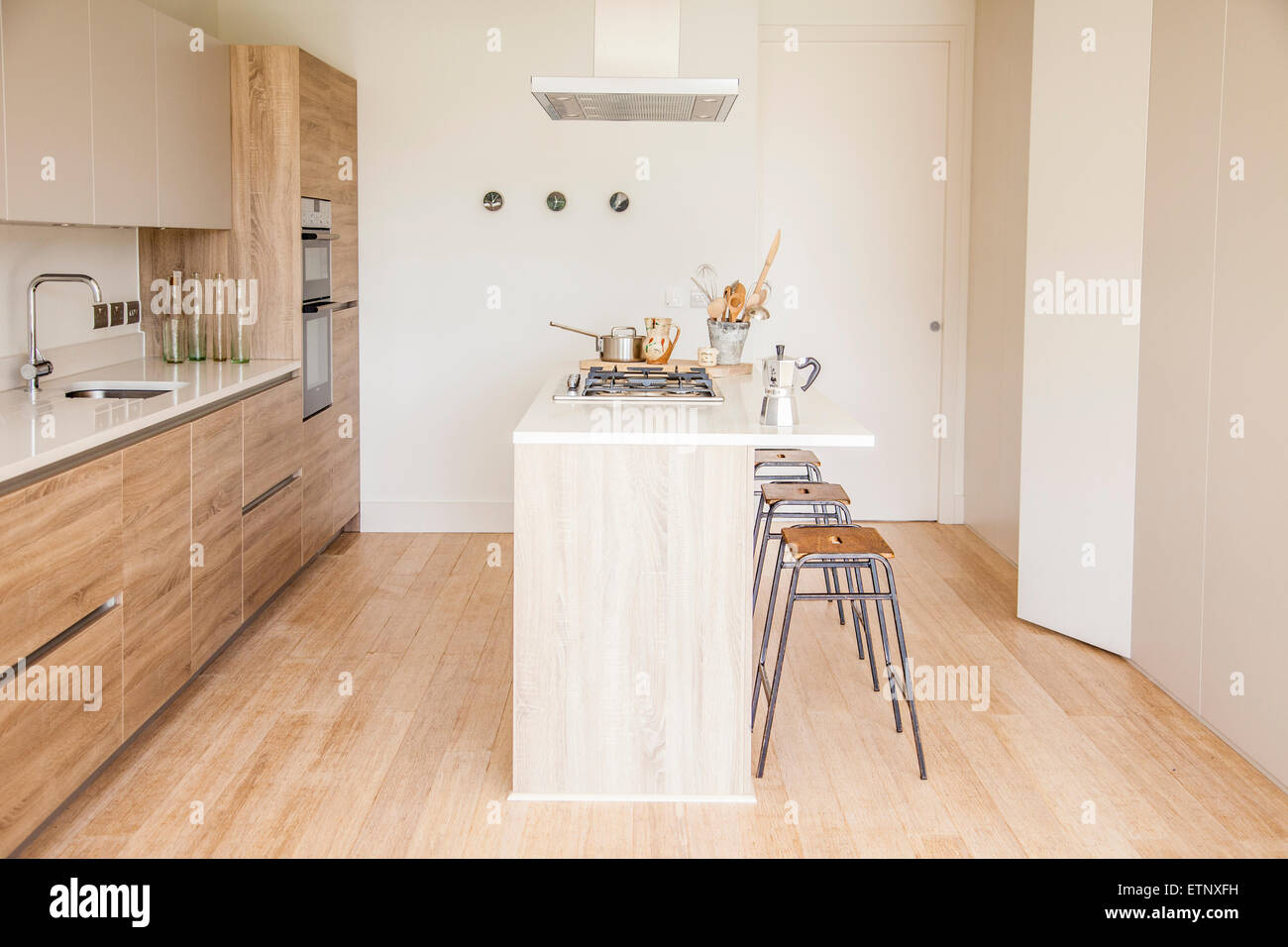 Dettaglio dell'isola centrale in un moderno country house Foto Stock