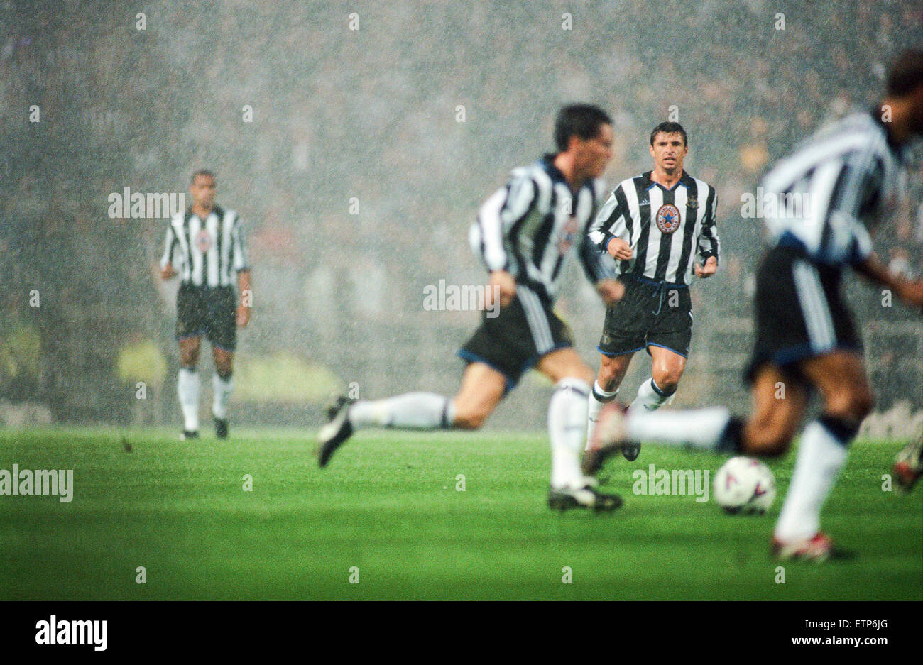 Newcastle 1-2 Sunderland, Premier league match presso il St James Park, mercoledì 25 agosto 1999. Velocità di Gary Foto Stock