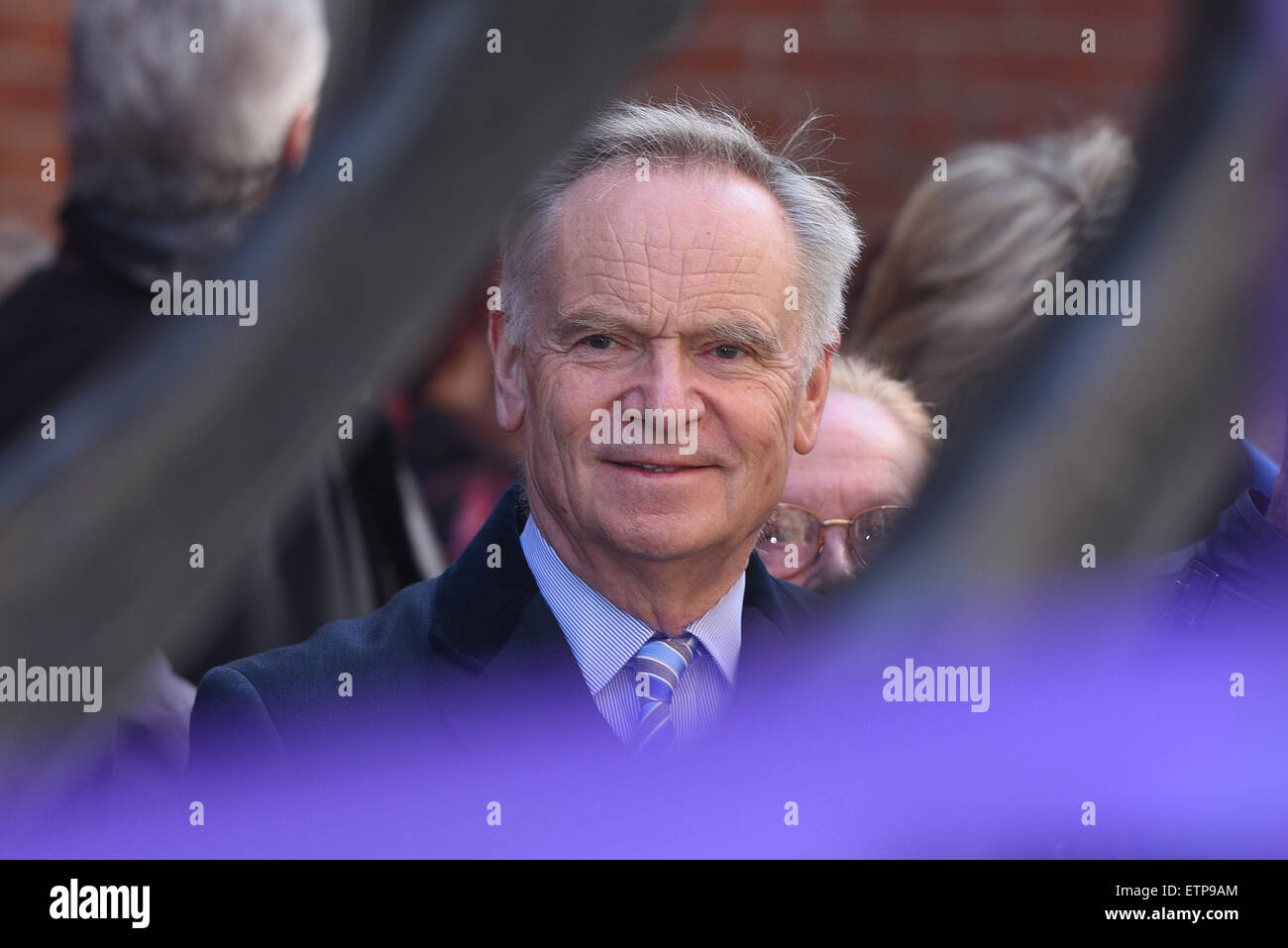 Bruce Denny's "Conversione di San Paolo" - statua scoprimento al degli attori cantiere della chiesa a Covent Garden. Dotato di: Jeffrey Archer dove: Londra, Regno Unito quando: 20 Mar 2015 Credit: Daniel Deme/WENN.com Foto Stock