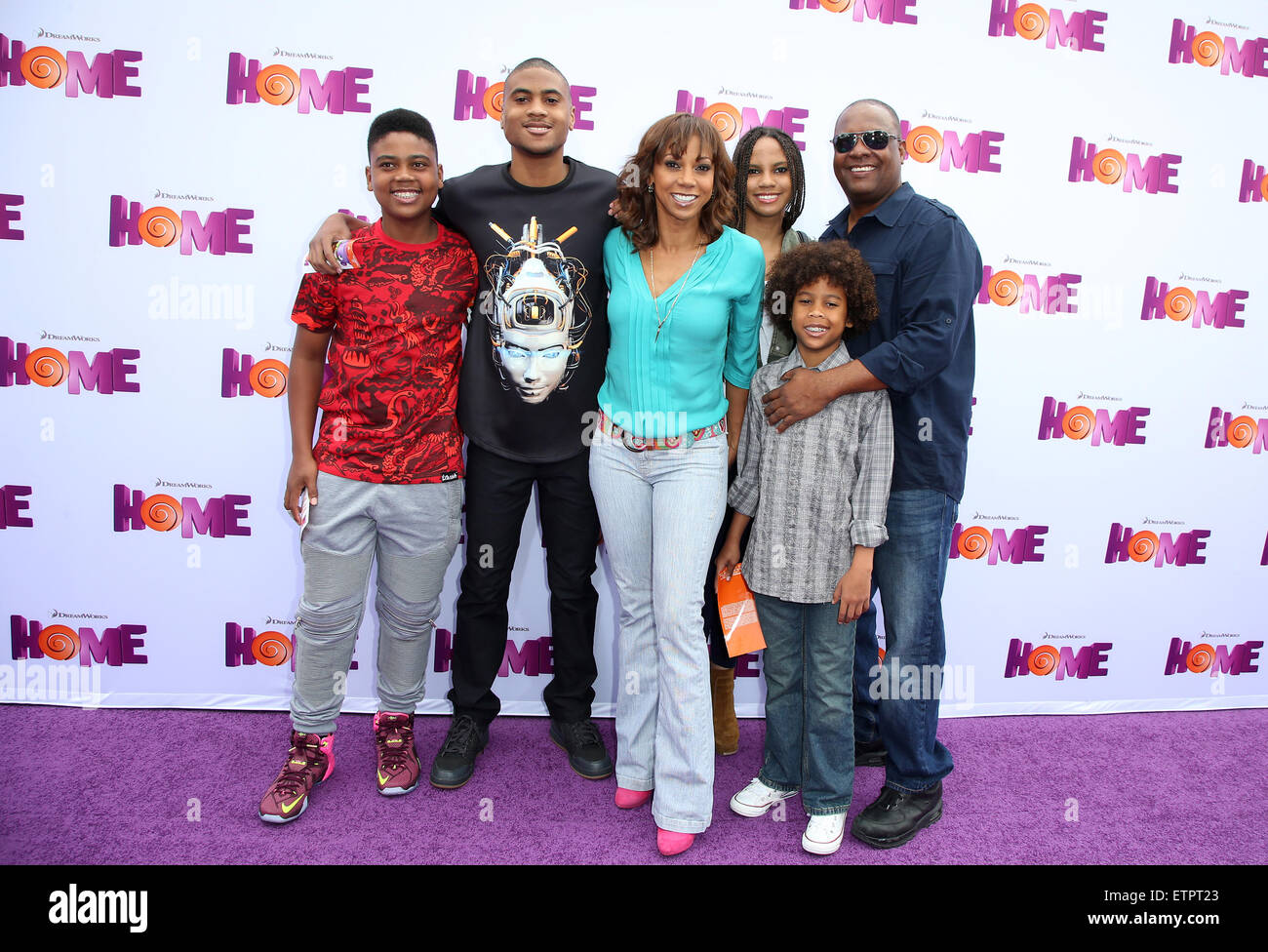 Xx Century Fox e DreamWorks Animation una speciale proiezione di casa con: Holly Robinson Peete, Rodney Peete, Ryan Elizabeth Peete, Rodney Peete Jr, Peete romano, James Robinson Peete dove: Los Angeles, California, Stati Uniti quando: 22 Mar 2015 Credit: FayesVision/WENN.com Foto Stock