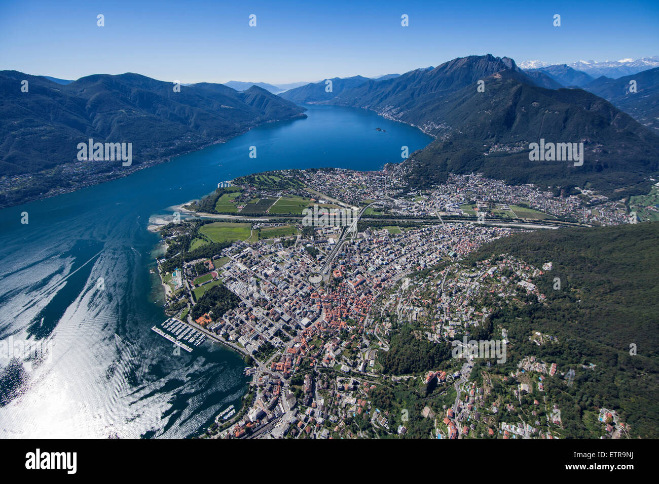 Lucerna, Lago Maggiore, Cimetta, Maggia, Maggia delta, vista aerea, lago di montagna, lago balneabile, Città Vecchia, Ticino, Svizzera Foto Stock
