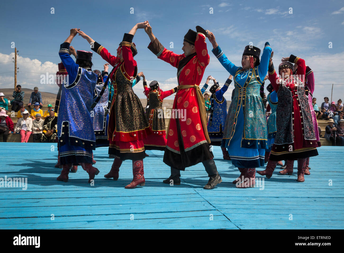 L'international etno-festival culturale Erdyn giochi (Erdyn Naadan) nella Regione di Irkutsk vicino al lago Baikal,Russia Credito: Nikolay Vinokurov/Alamy Live News Foto Stock