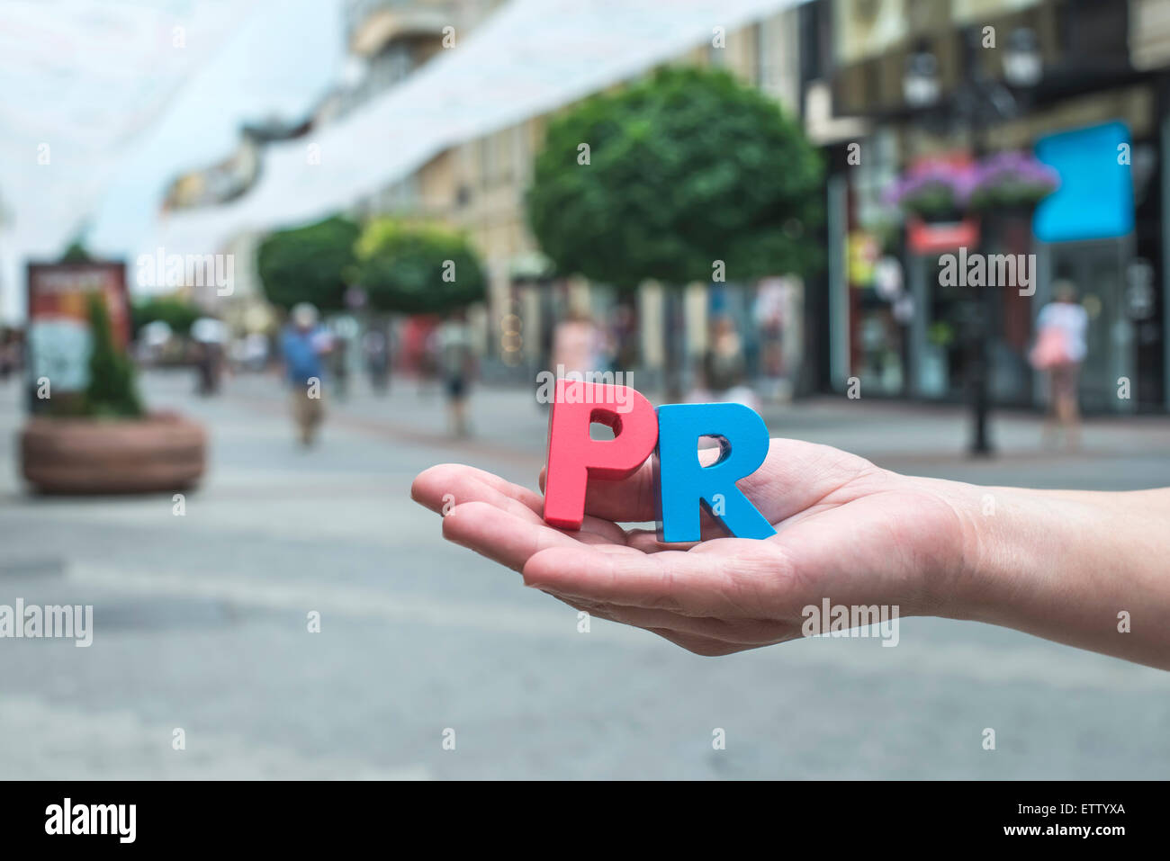 La Bulgaria, mani lettere PR, area pedonale Foto Stock