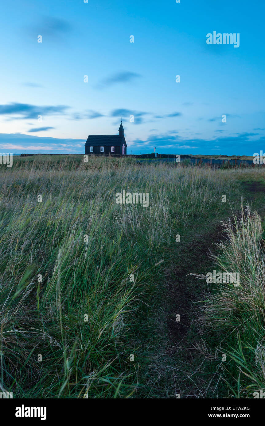 L'Islanda, Budir, in vista della chiesa Foto Stock