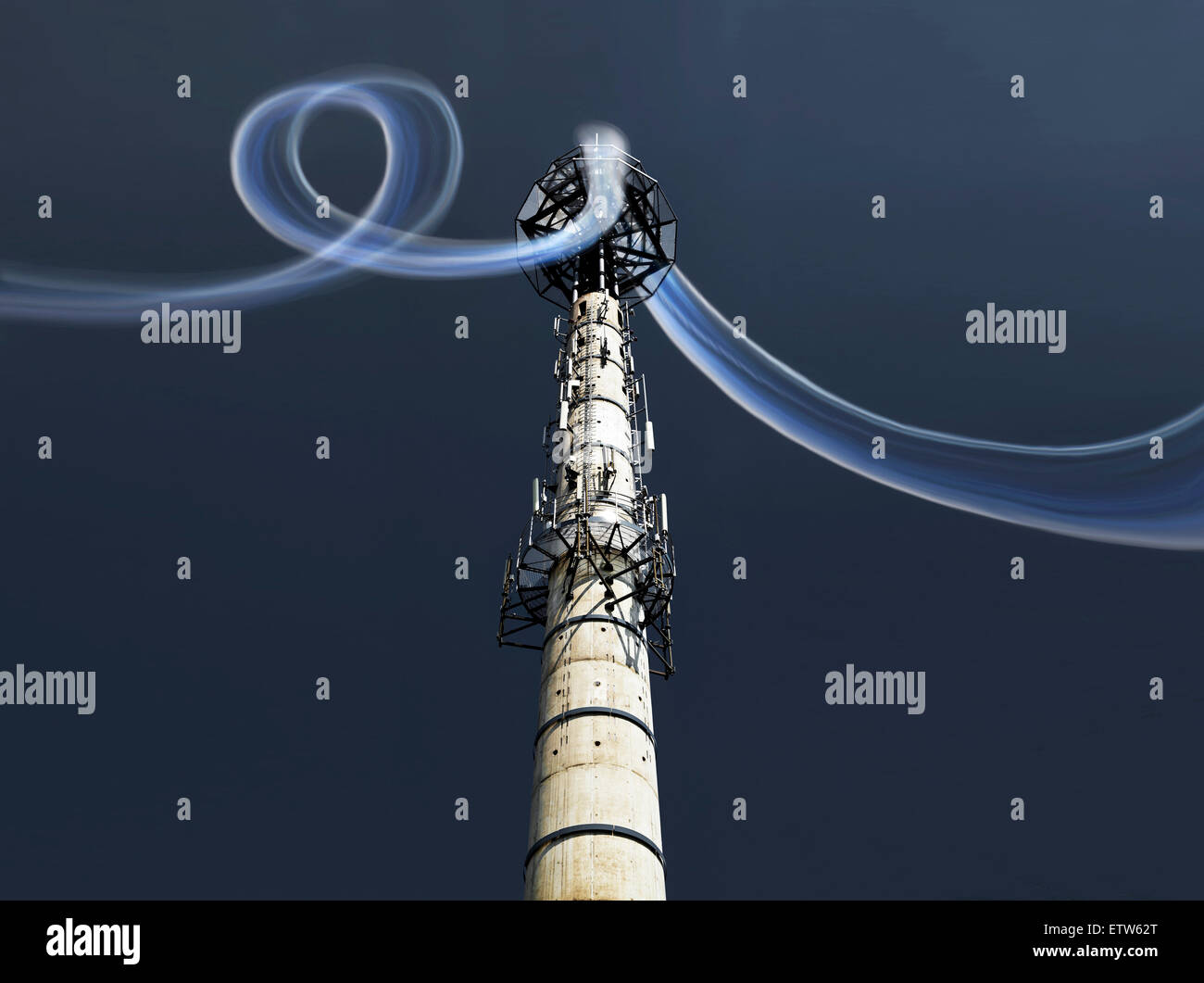 Torre della radio con il flusso di dati Foto Stock
