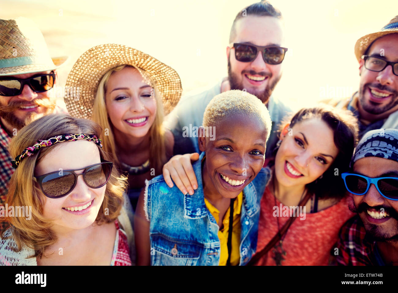 Il legame di amicizia Relax Estate spiaggia felicità Concept Foto Stock