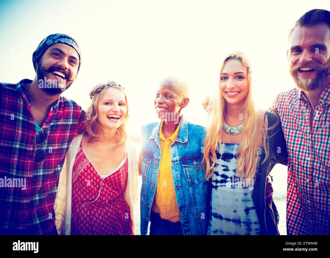 Il legame di amicizia Relax Estate spiaggia felicità Concept Foto Stock