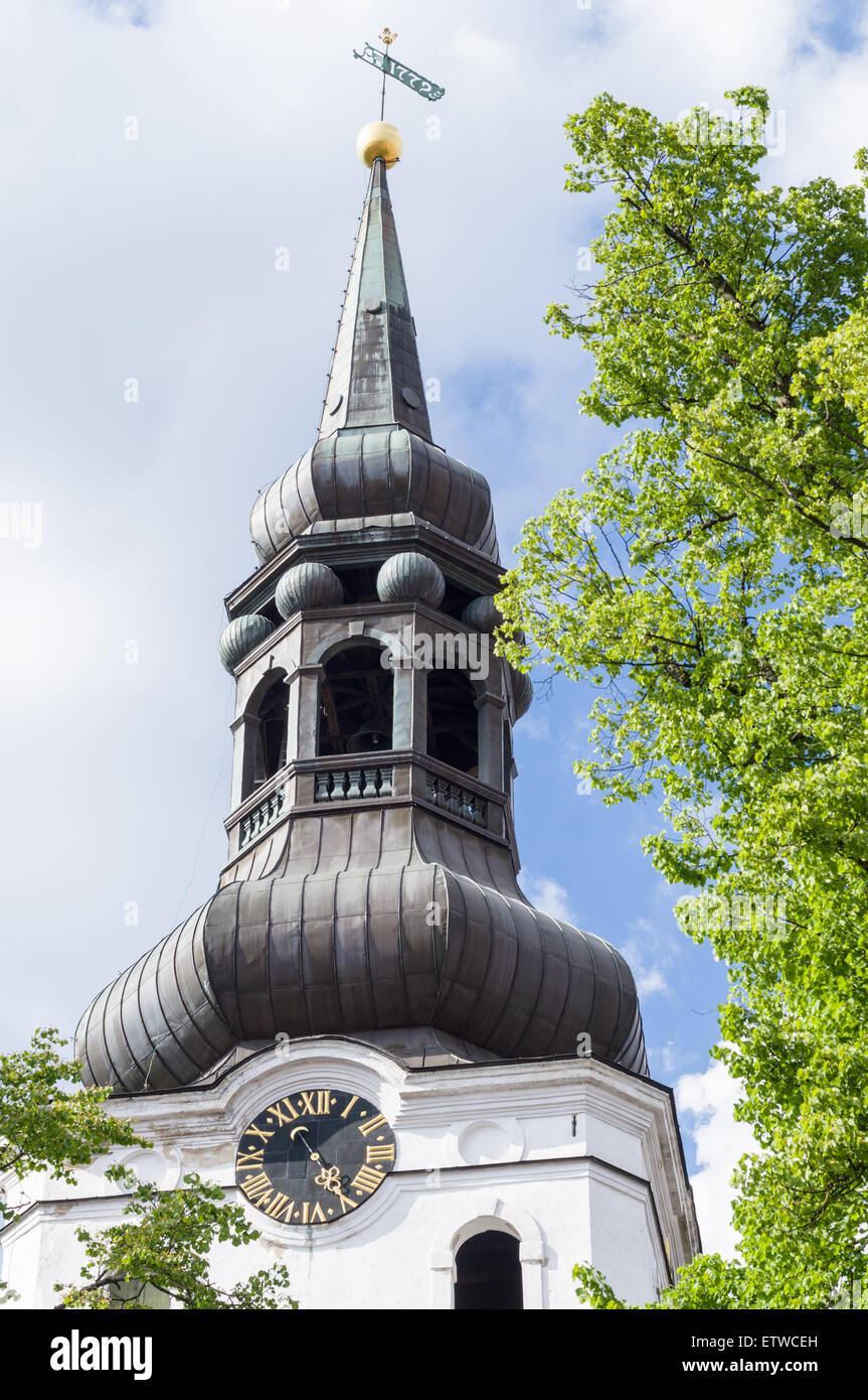 Campanile del Duomo di Santa Maria la Vergine di Tallinn (cupola chiesa), Estonia Foto Stock