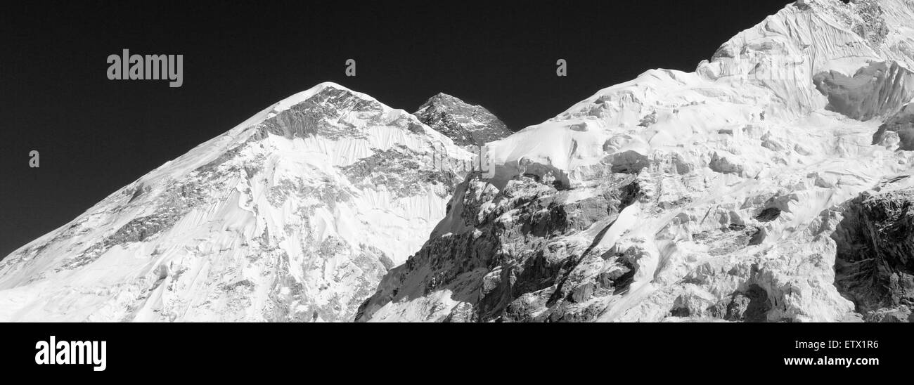 Vetta del Monte Everest, il campo base Everest trek, Parco Nazionale di Sagarmatha, Sito Patrimonio Mondiale dell'UNESCO, Solu-Khumbu distretto, Foto Stock