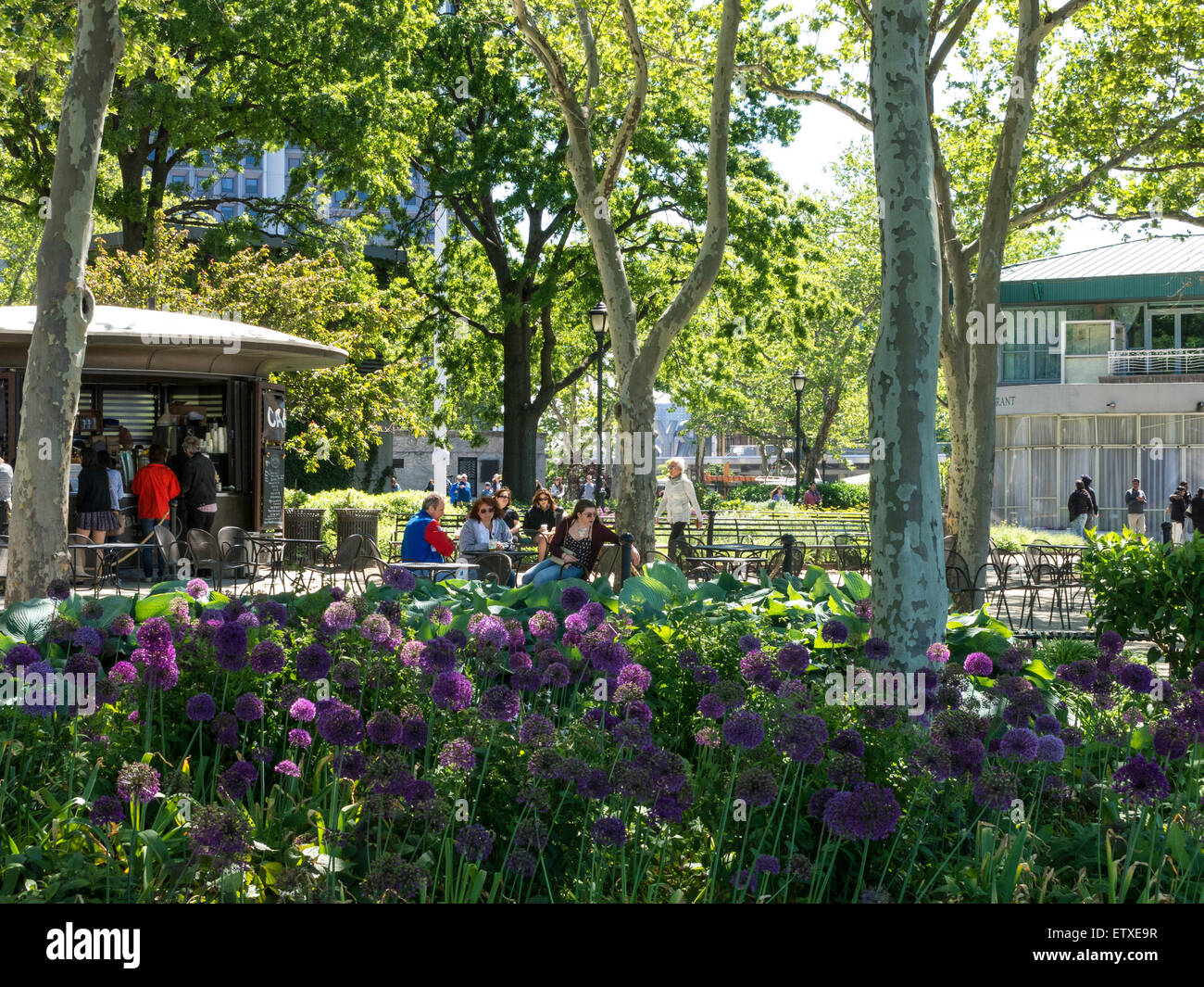 Battery Park concessione Stand con patio, NYC, STATI UNITI D'AMERICA Foto Stock
