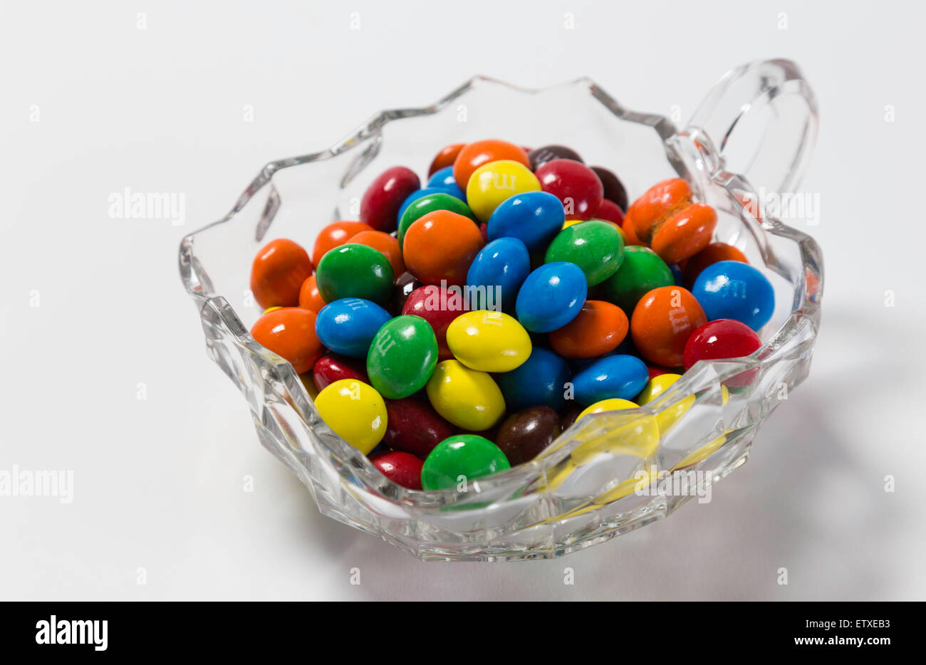 Candy piatto con M&Ms Foto Stock