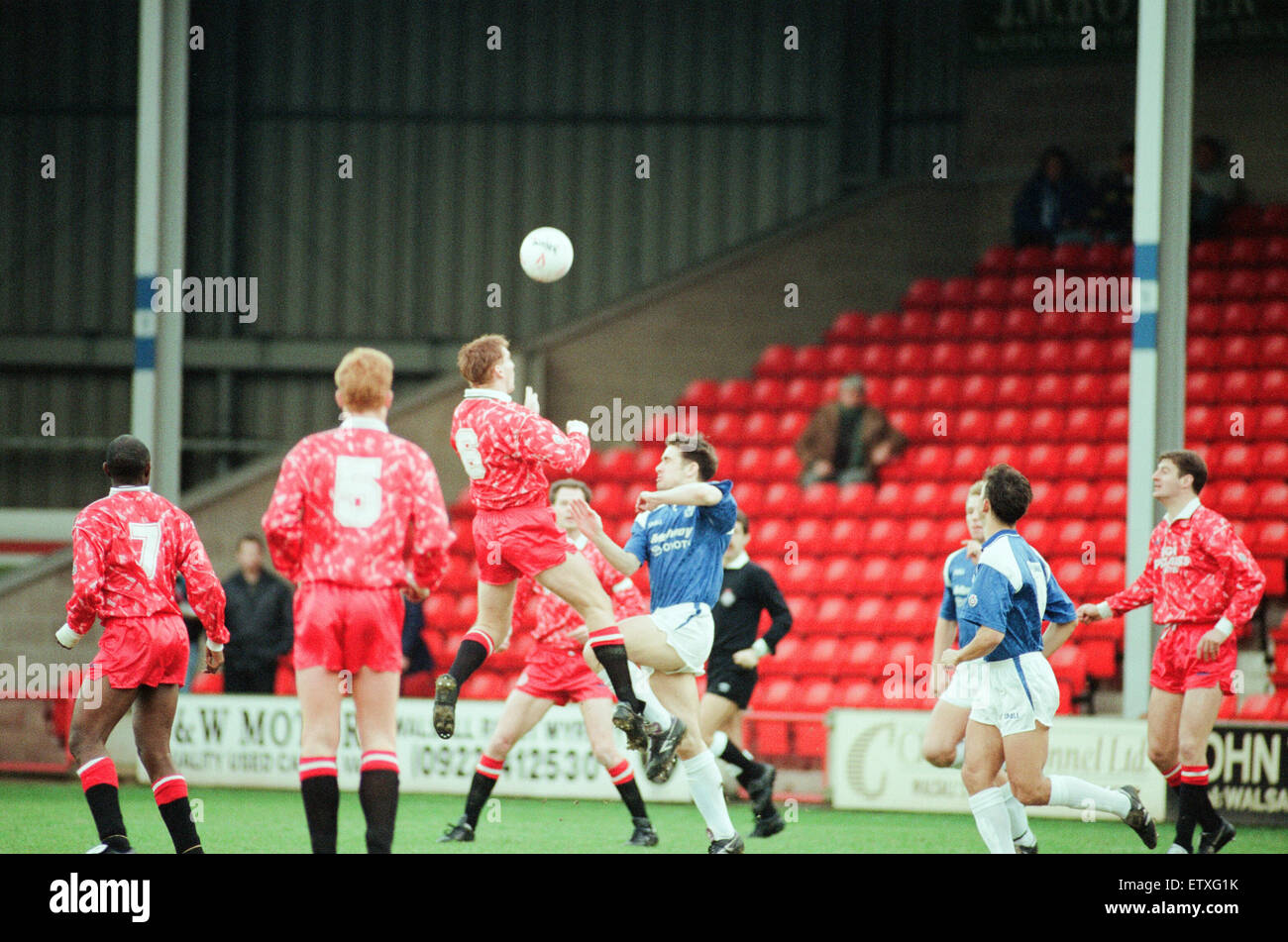 Walsall 1-1 Gillingham, league match presso le banche Stadium, sabato 16 gennaio 1993. Foto Stock