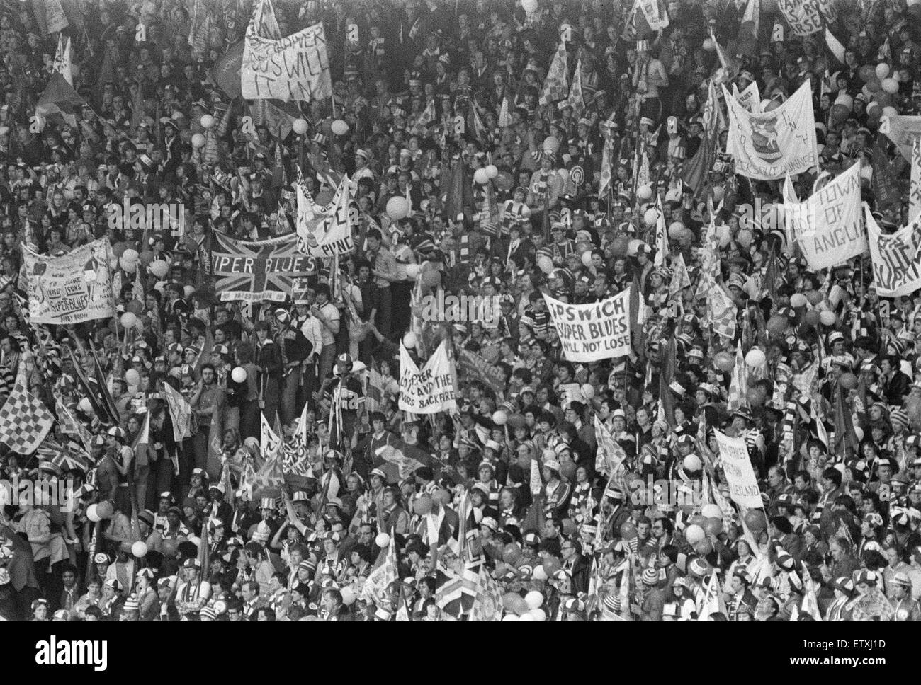 Ipswich Town 1-0 Arsenal, FA Cup finale, lo Stadio di Wembley, Londra, sabato 6 maggio 1978. Ipswich Town, tifosi e sostenitori. Foto Stock