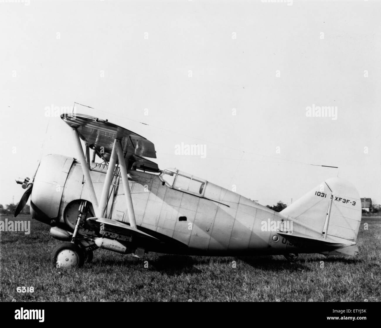 Il Grumman XF3F-3, numero di serie 1031, era un prototipo di caccia costruito nel 1938 per la Marina degli Stati Uniti. Questo modello presenta modifiche per le operazioni basate sul vettore. Foto Stock