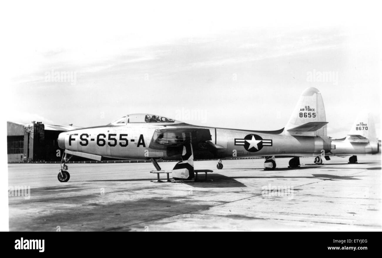 Il Republic F-84D-1-RE Thunderjet 48-655 'FS-655-A' era un caccia a reazione utilizzato dalla United States Air Force negli anni '1950 Questo aereo faceva parte della serie F-84 ed era stato progettato per ruoli da caccia-bombardiere, offrendo versatilità negli scenari di combattimento. Foto Stock