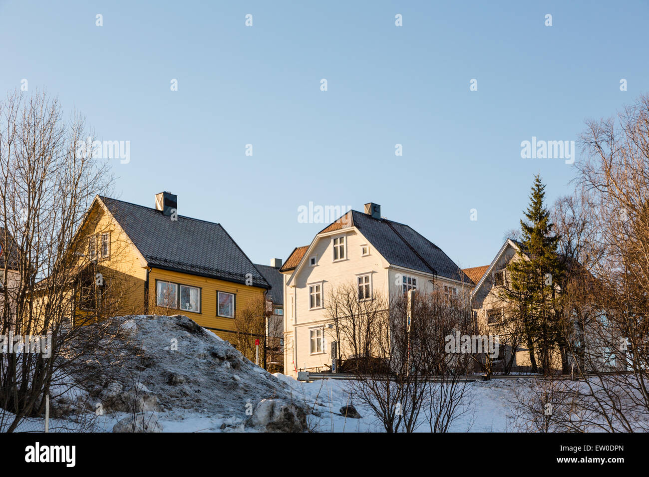Edifici nella neve, Narvik, Norvegia Foto Stock