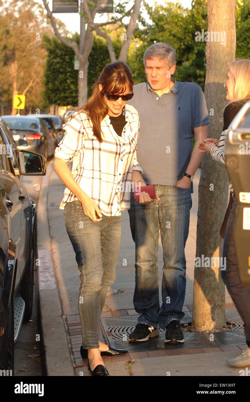 Jennifer Garner va al Sushi SugarFish la Domenica di Pasqua con gli amici con: Jennifer Garner dove: Los Angeles, California, Stati Uniti quando: 06 Apr 2015 C Foto Stock