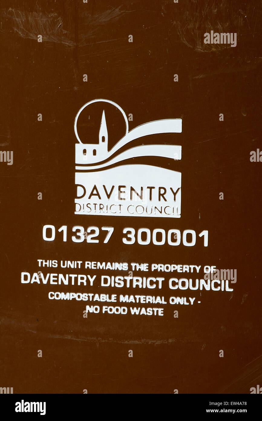 Daventry consiglio del distretto recycling bin dettaglio, Northamptonshire, Regno Unito Foto Stock