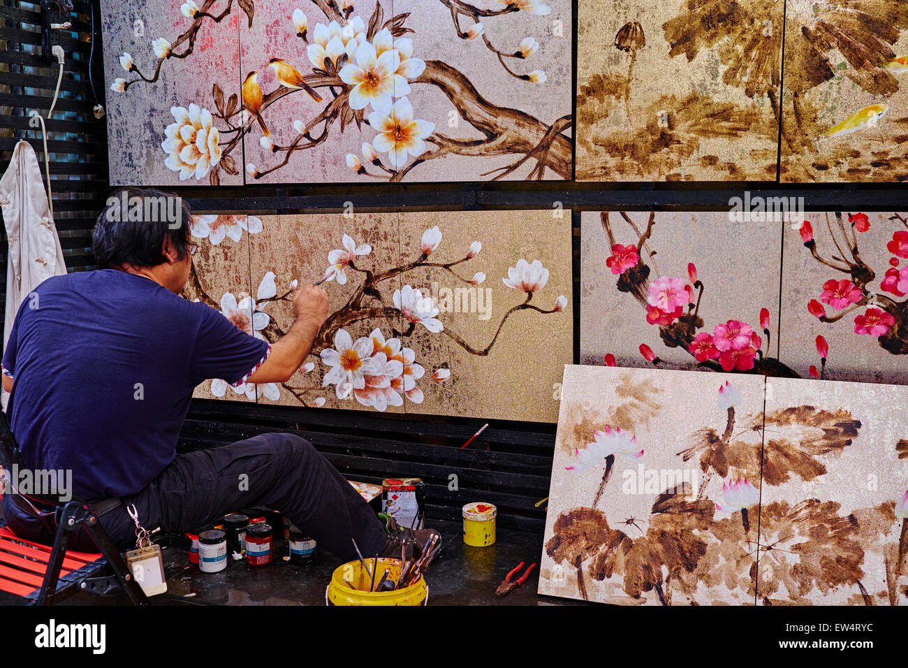 La Cina, nella provincia di Guangdong, Shenzhen, il Villaggio della Pittura ad Olio Dafen, Dafen Village è uno dei più grandi centri di produzione per olio Foto Stock