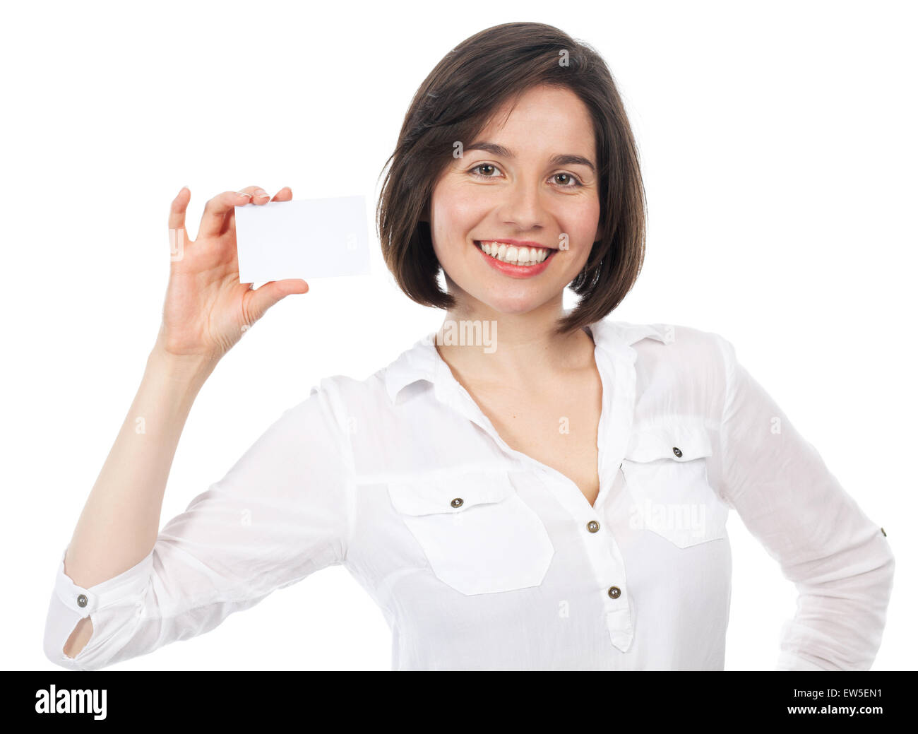 Piuttosto giovani brunette presentando un fustellato business card, isolato su bianco Foto Stock