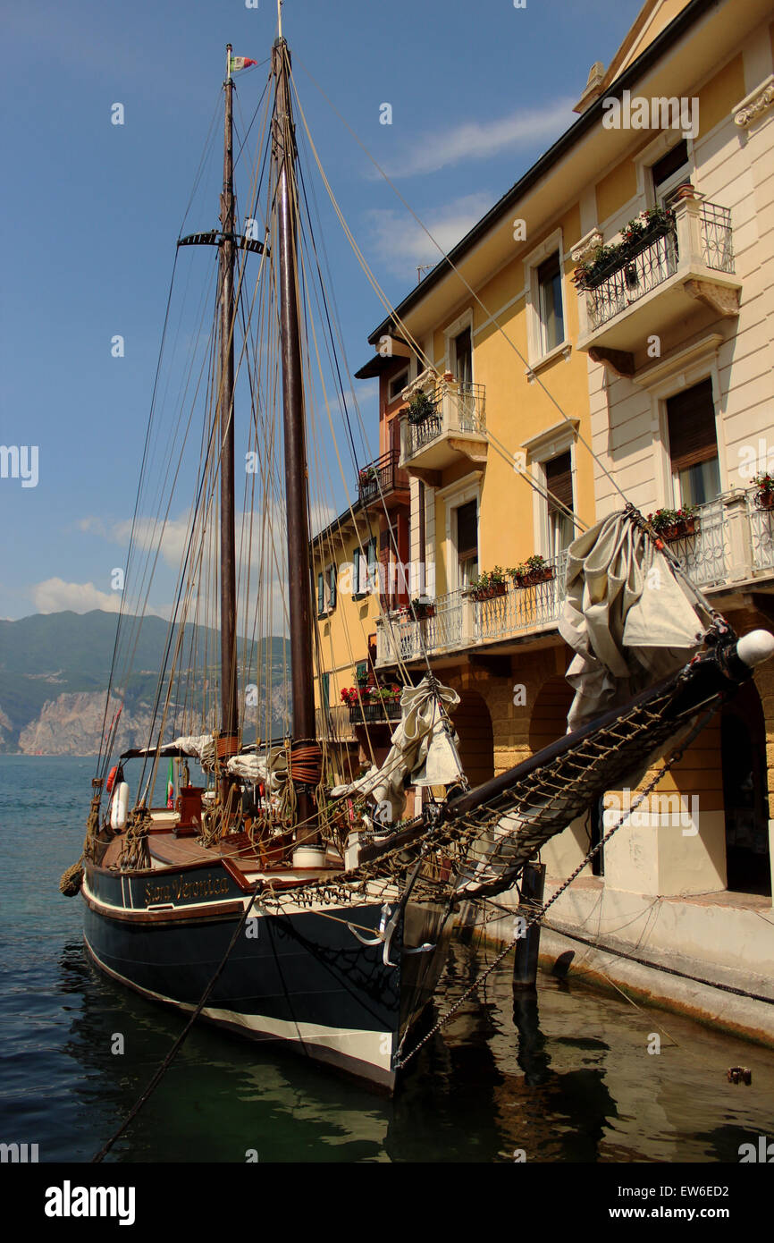 Porto di Malcesine sul Lago di Garda Italia Foto Stock