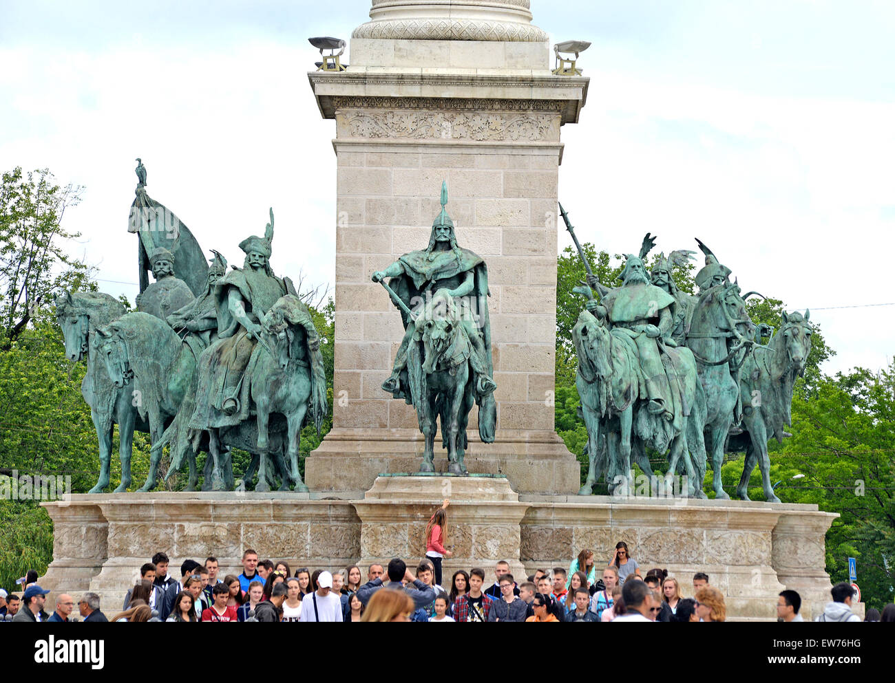 Piazza degli Eroi con il Monumento millenario ungherese di Budapest Foto Stock