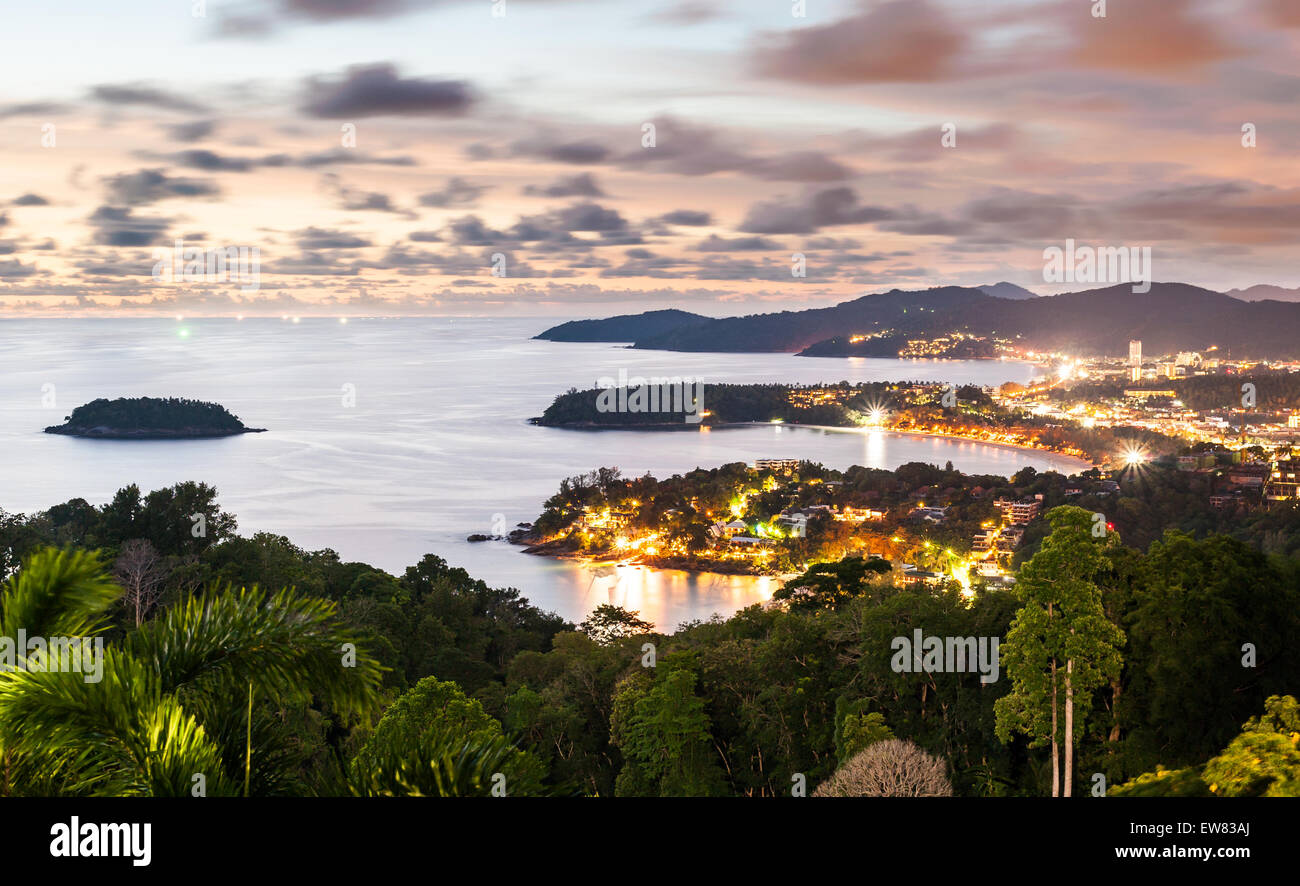Una gamma dinamica di alta qualità tecnica di phuket view point in Twilight, Phuket Thailandia Foto Stock