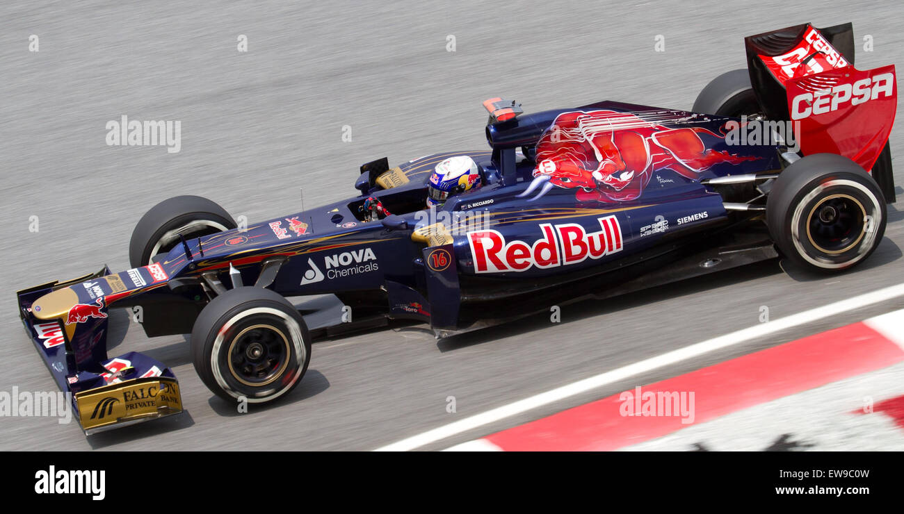 Daniel Ricciardo ha stabilito un tempo notevole durante la seconda sessione di prove libere (FP2) del Gran Premio della Malesia 2012. Le sue prestazioni segnarono un momento importante nella sua carriera in F1, in quanto si assicurò una solida posizione nel campo competitivo delle corse di Formula 1. Foto Stock