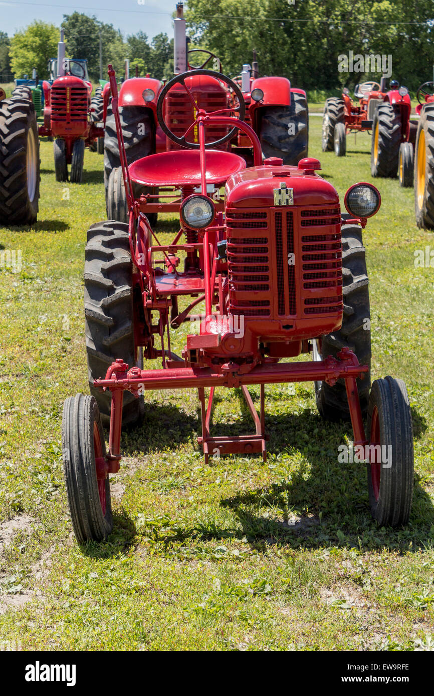 International Harvester trattore Farmall Foto Stock