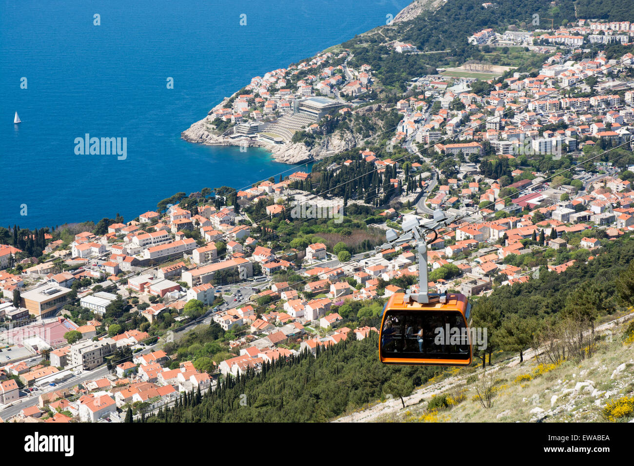 Cavo turistico sopra auto Dubrovnik, Croazia Foto Stock